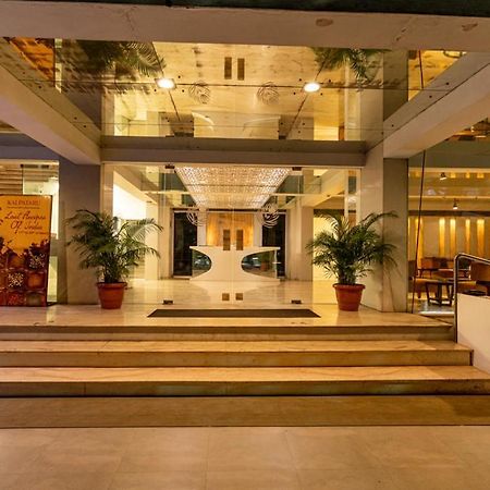 Hotel Hardeo Нагпур Экстерьер фото