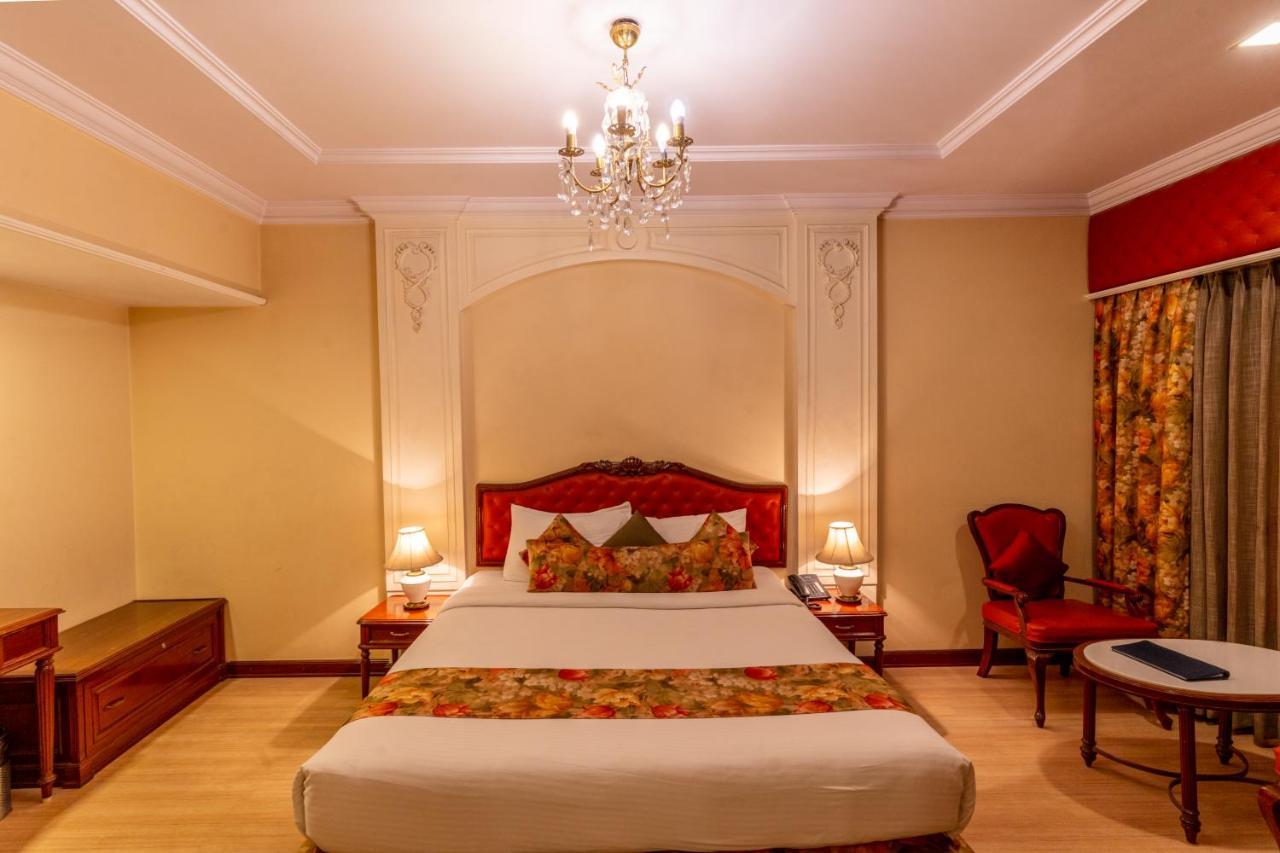Hotel Hardeo Нагпур Экстерьер фото
