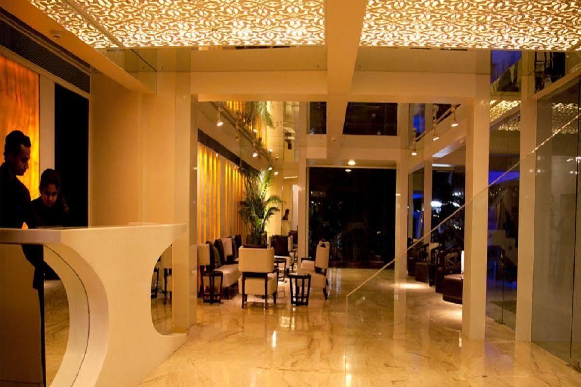Hotel Hardeo Нагпур Экстерьер фото